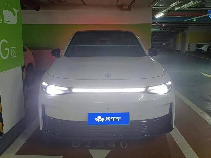 Leapmotor Zero running C10