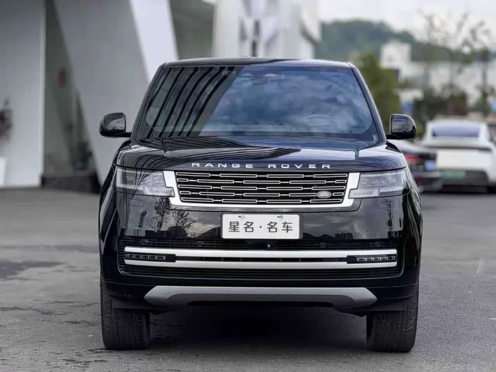 Land Rover range rover