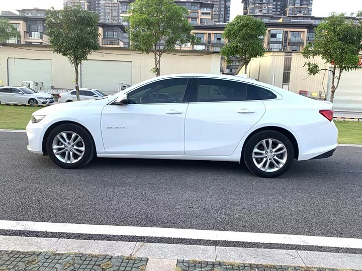 chevrolet Malibu XL