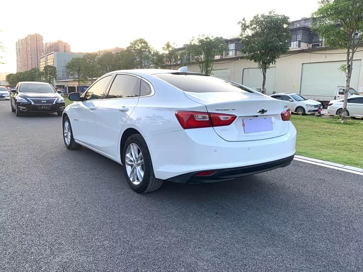 chevrolet Malibu XL