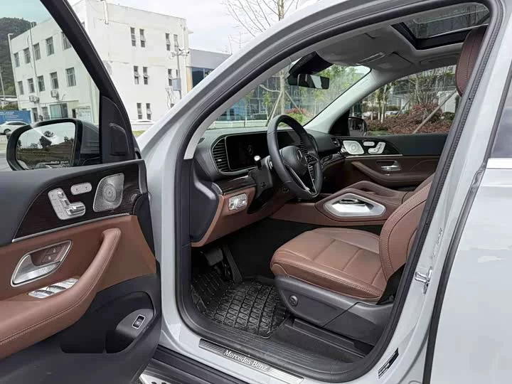 Mercedes-Benz GLE (Imported)