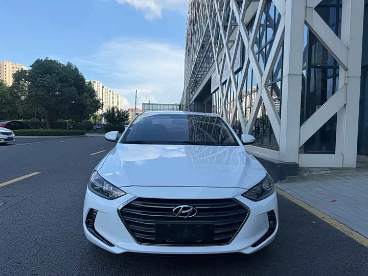 Hyundai lead