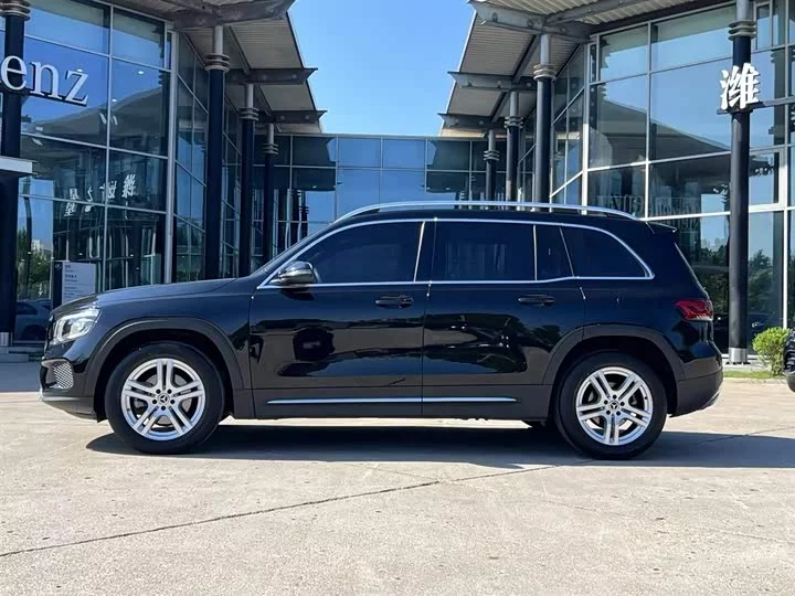 Mercedes-Benz GLB