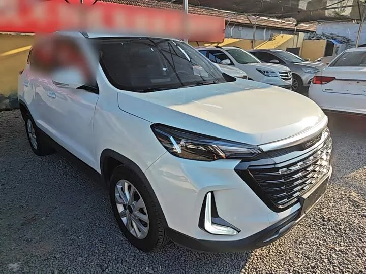 BAIC Beijing X3
