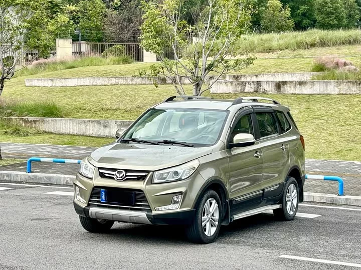 BAIC S3