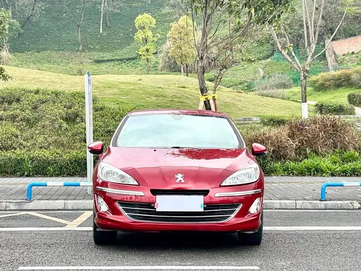 Peugeot 408