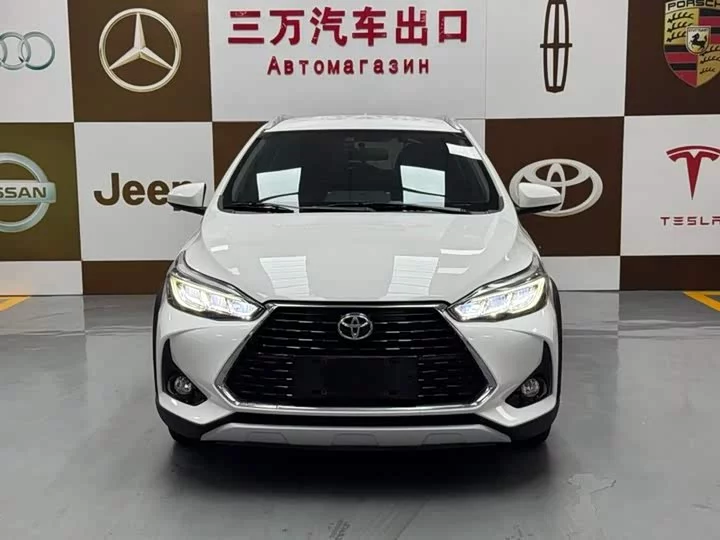 Toyota Yaris L