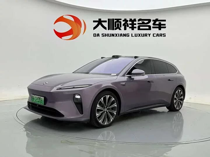 NIO ET5T