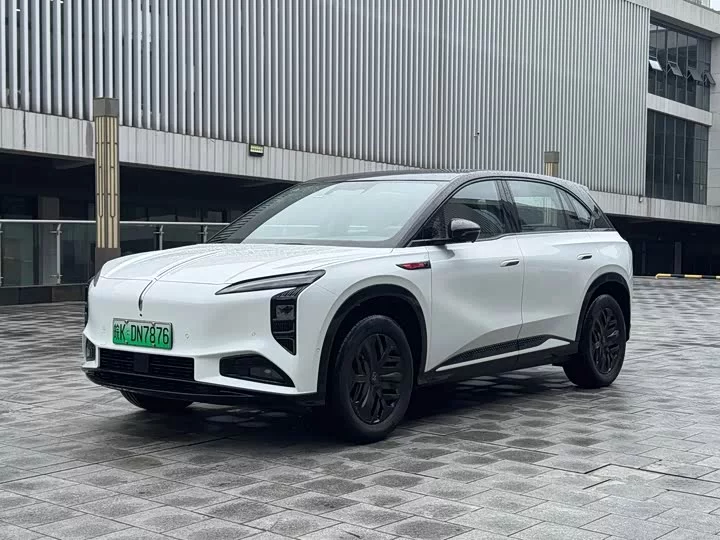 Hongqi Tiangong 08