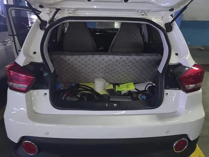 BAIC EC