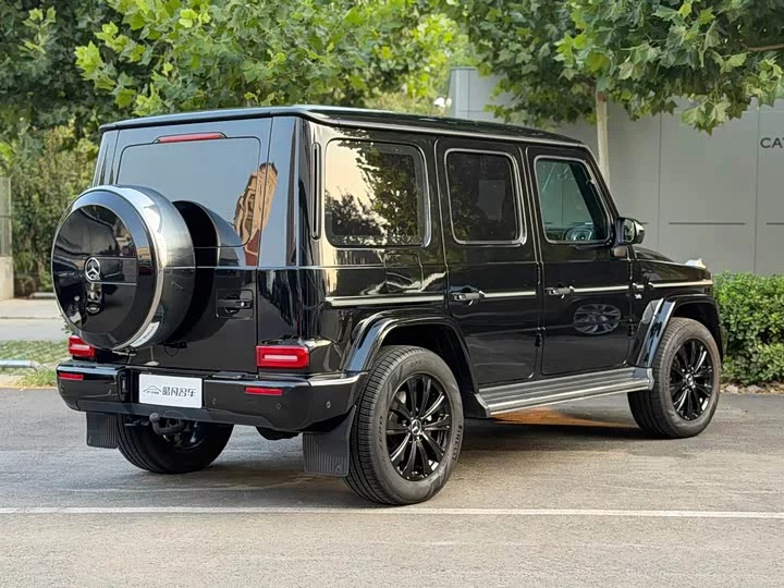 Mercedes-Benz G-rated