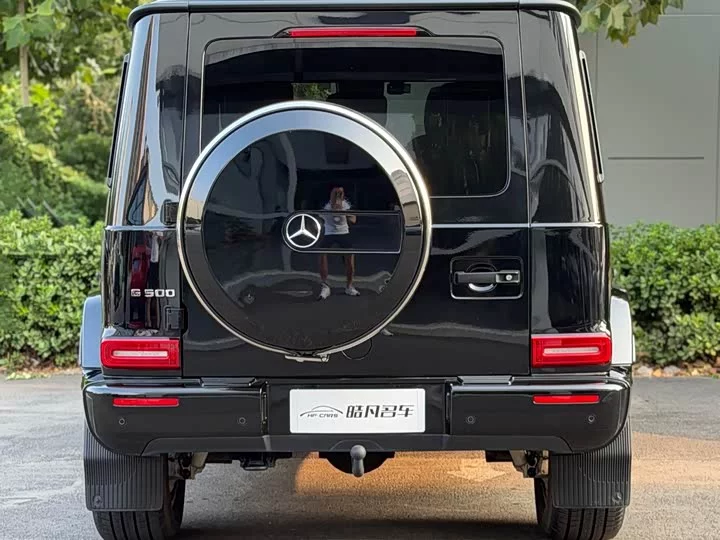 Mercedes-Benz G-rated