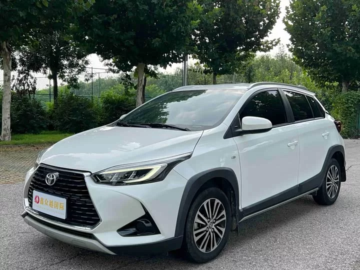 Toyota Yaris L