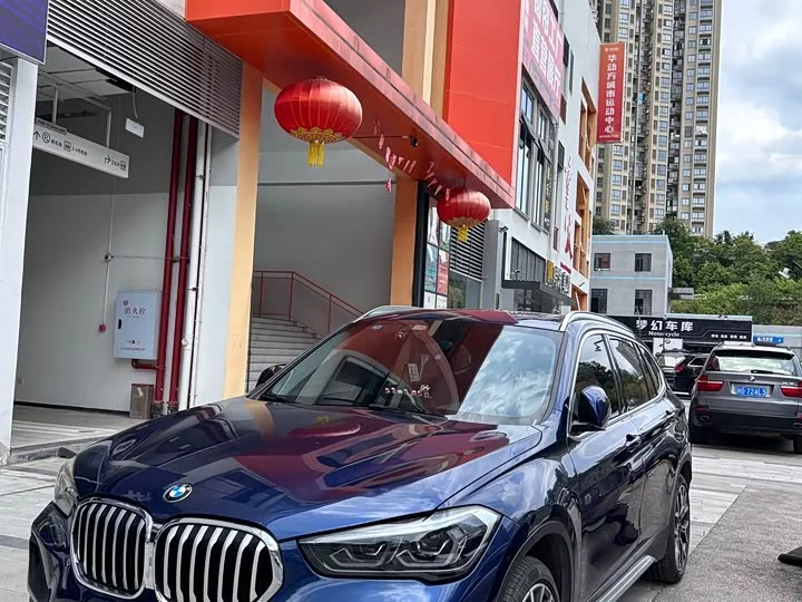 BMW X1