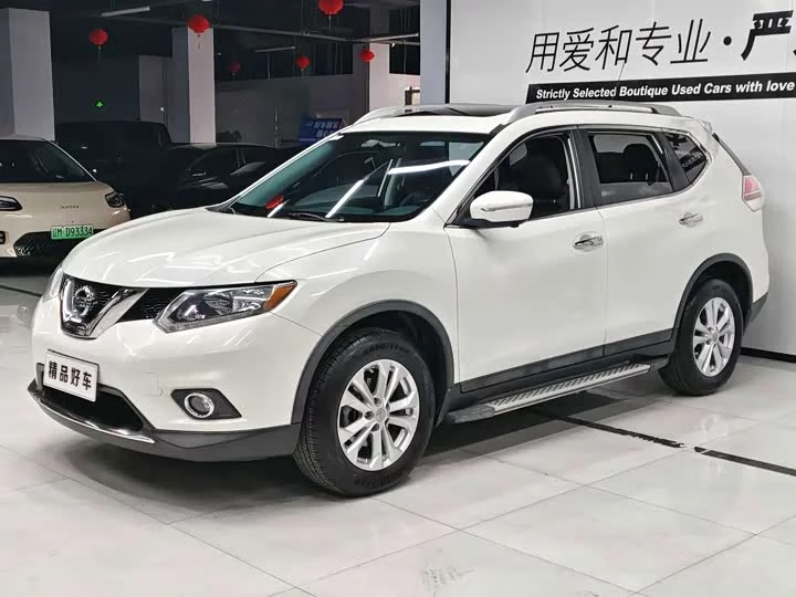 Nissan Qijun