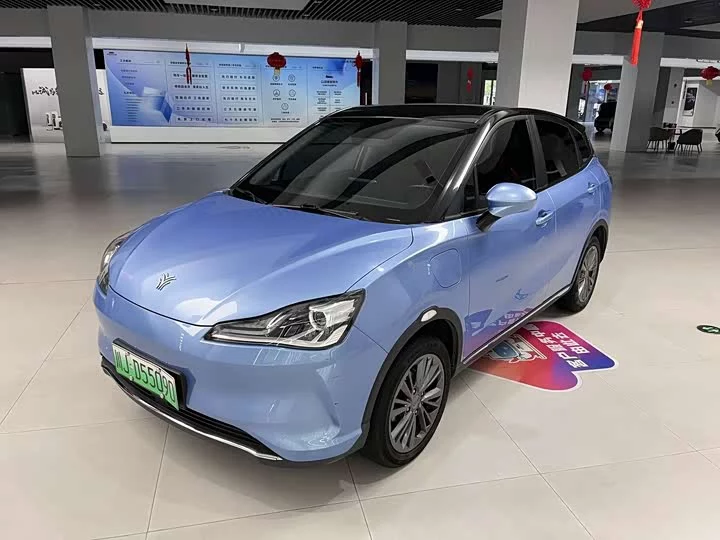 NETA Nezha V