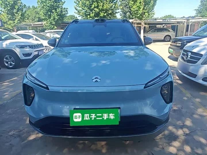 NIO ES6
