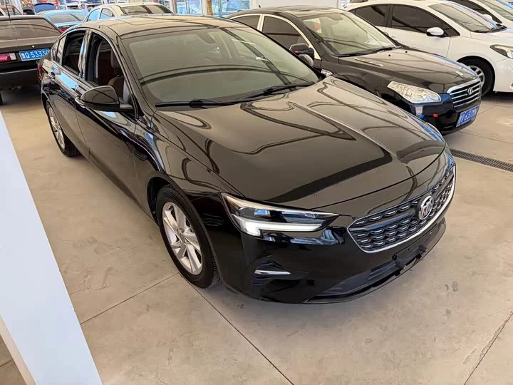 Buick Majesty