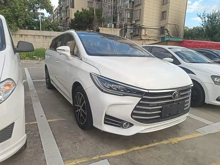 BYD Song MAX
