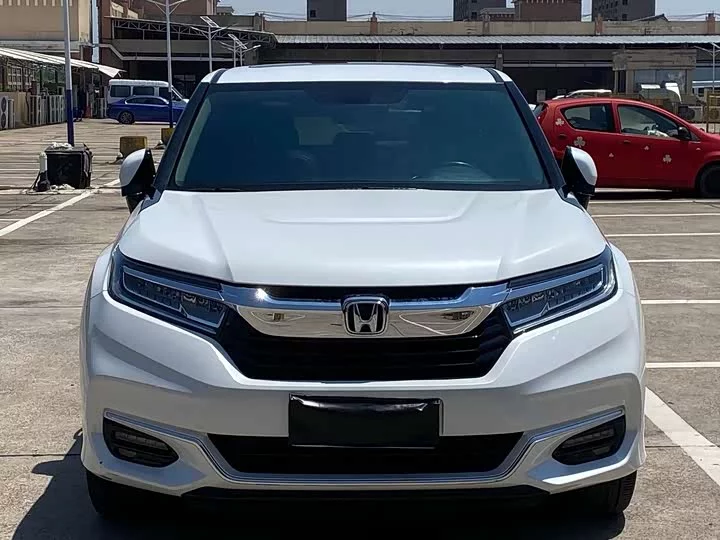 Honda Crown Road