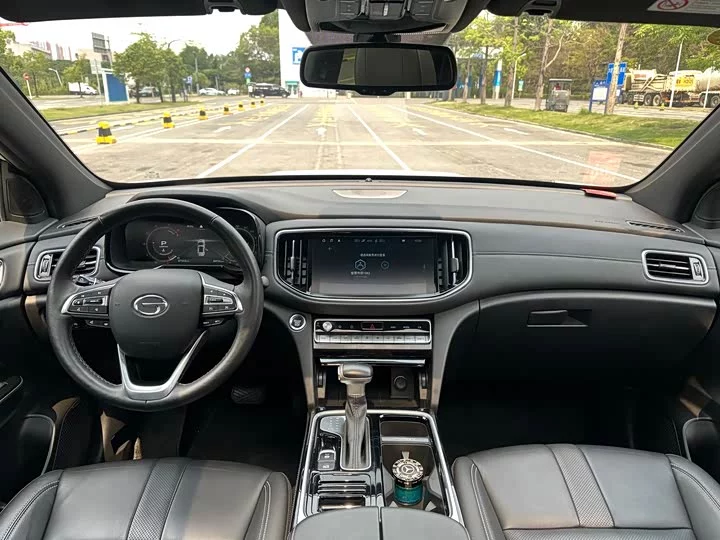 GAC Trumpchi GS8