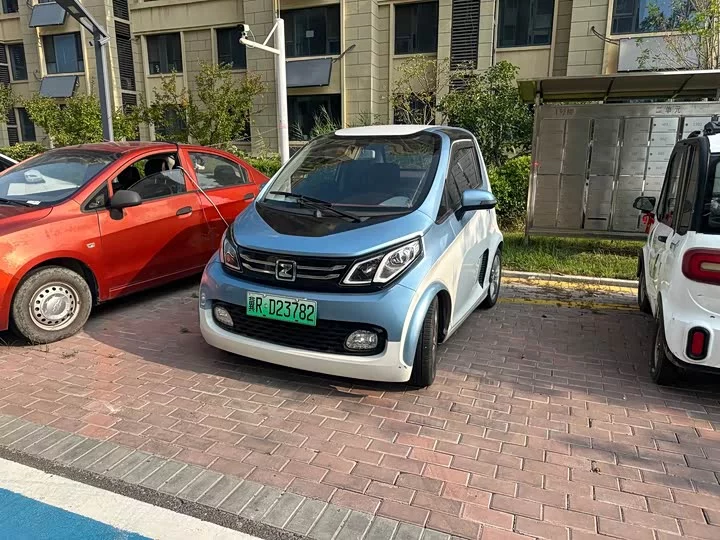Zotye E200