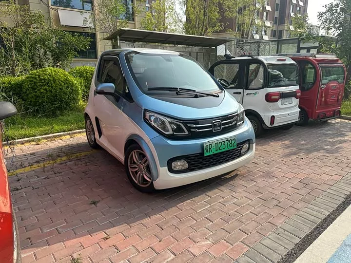 Zotye E200