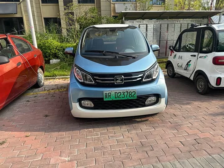 Zotye E200