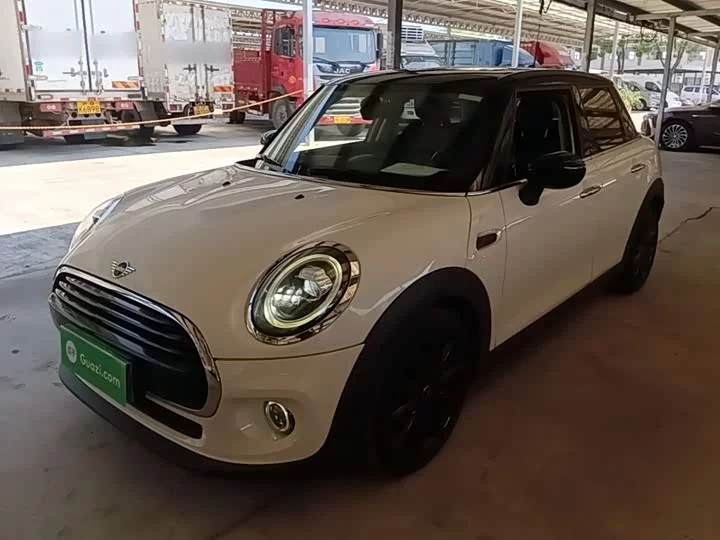 MINI 