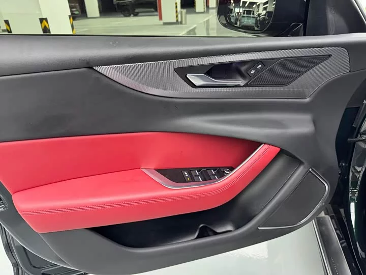 Jaguar XEL