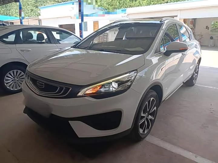 Geely Emgrand GS