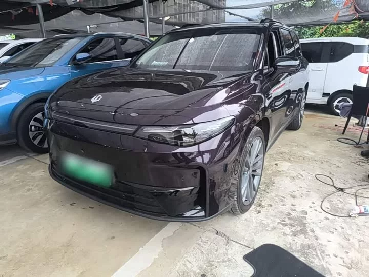 Leapmotor C16