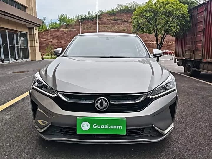 Dongfeng Yixuan
