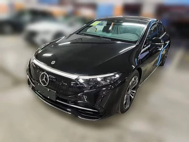 Mercedes-Benz EQS