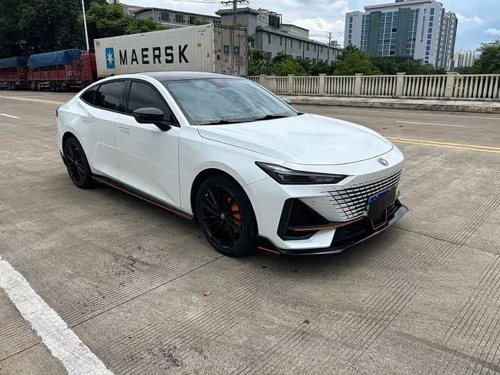 Changan UNI-V