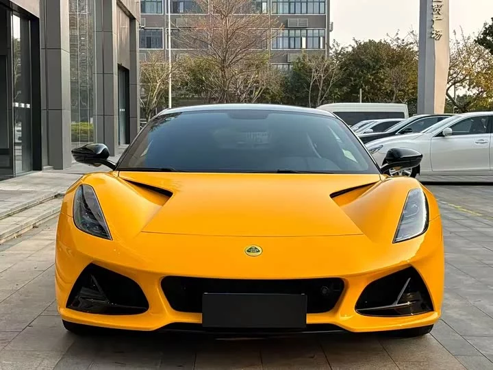 Lotus EMIRA