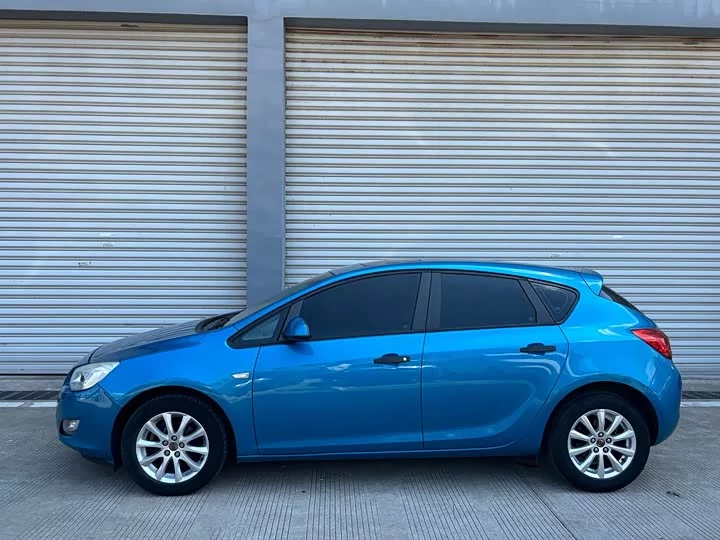 Buick Yinglang