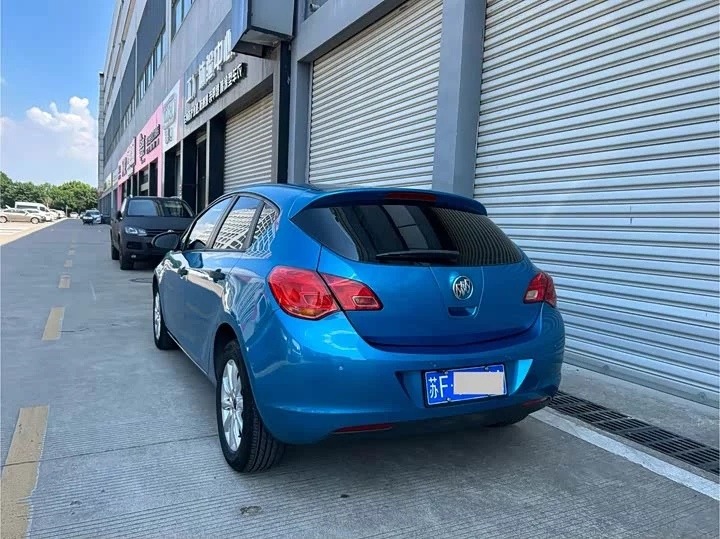 Buick Yinglang