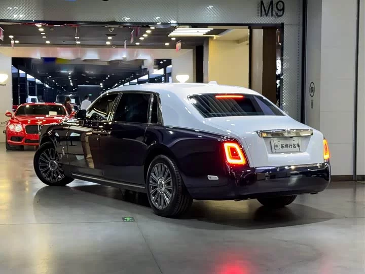 Rolls Royce phantom