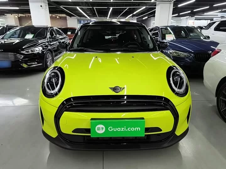 MINI 