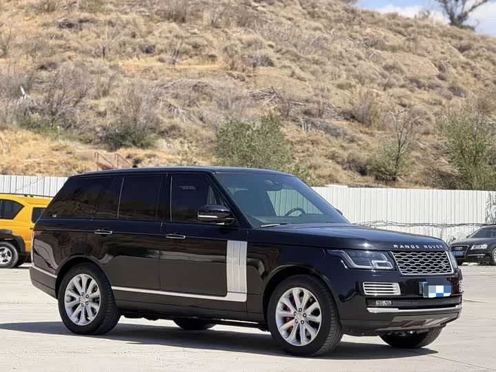 Land Rover range rover