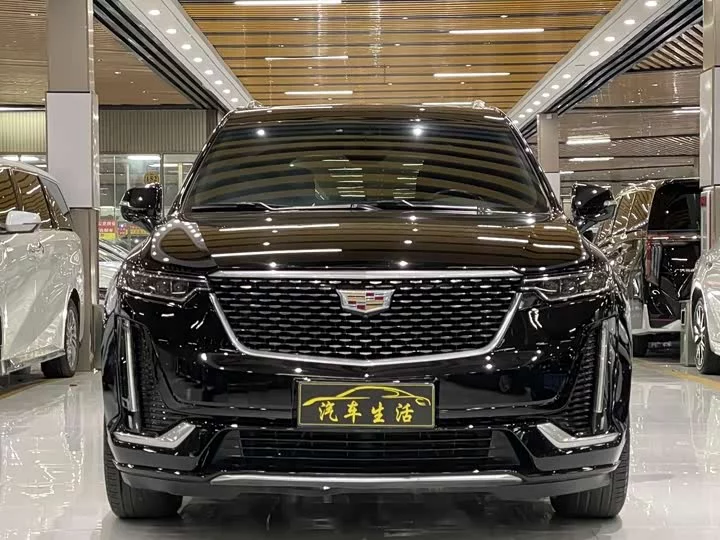 Cadillac XT6