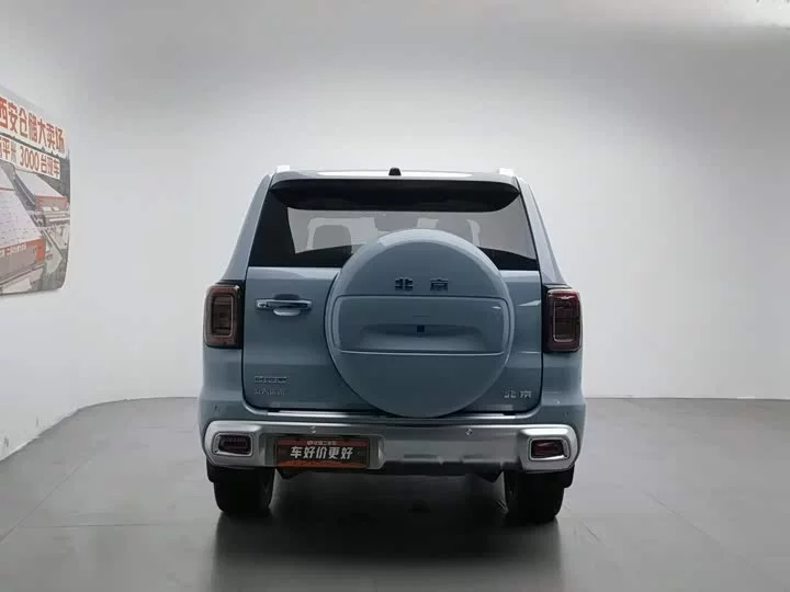 BAIC BJ60