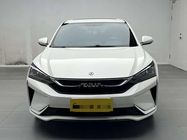 Dongfeng Yixuan