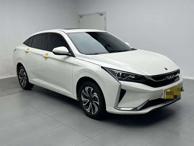 Dongfeng Yixuan