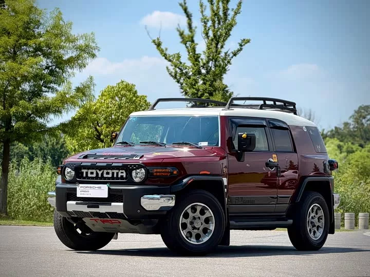 Toyota FJ Cruiser