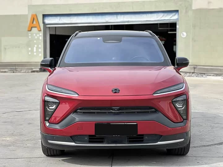 NIO ES6