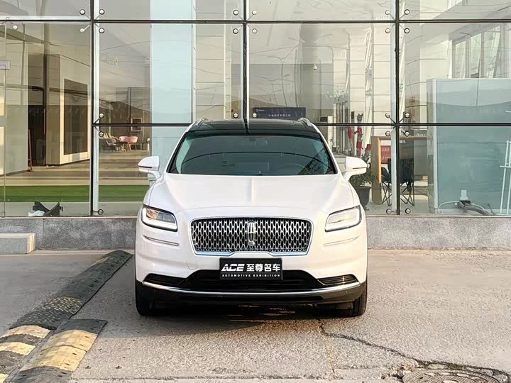 Lincoln navigator
