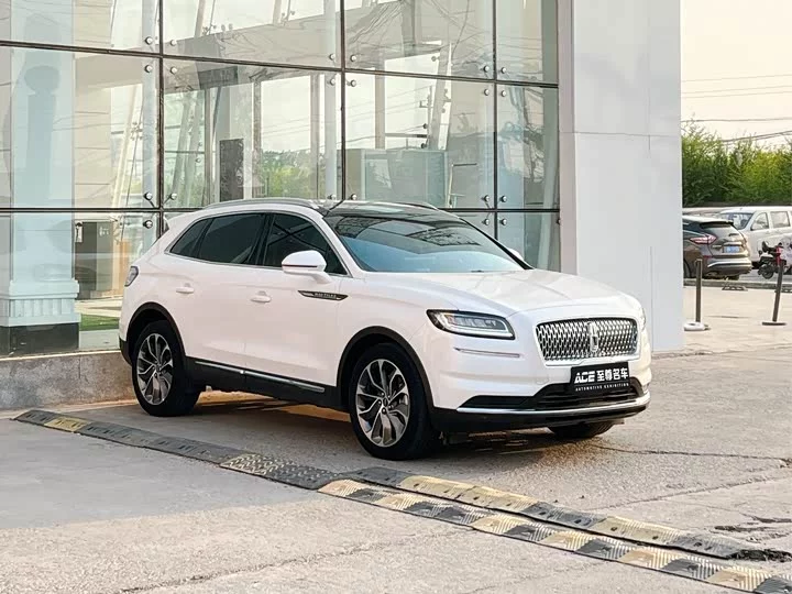 Lincoln navigator