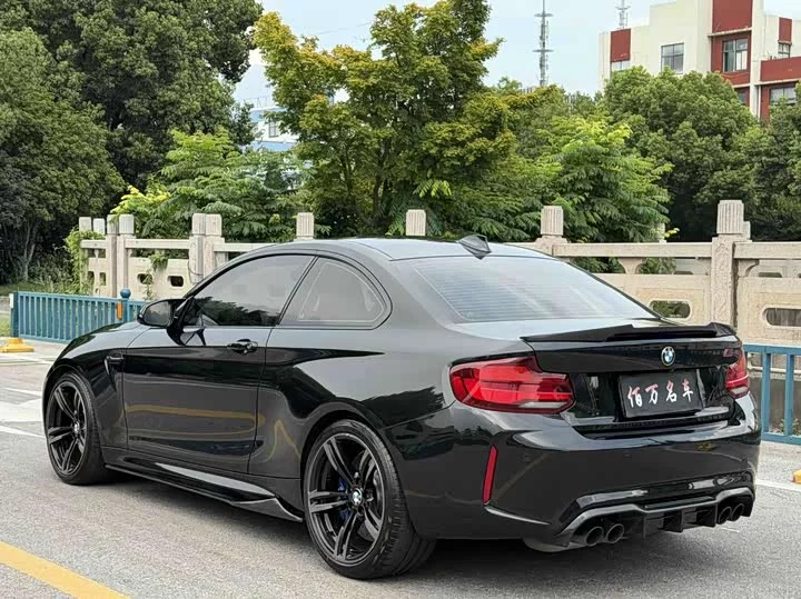 BMW M2